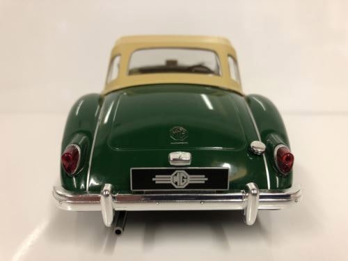 mga mki twin cam closed 1959 1:18 scale triple 9 1800165