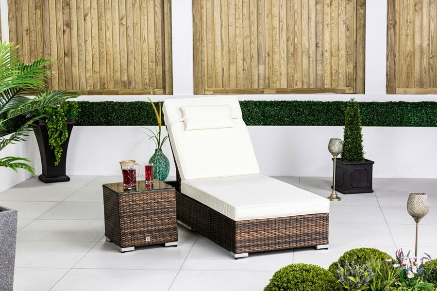 Giardino Rattan Sun Lounger & Table Set