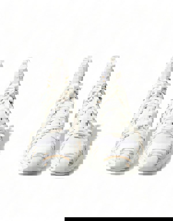 154089795.jpg