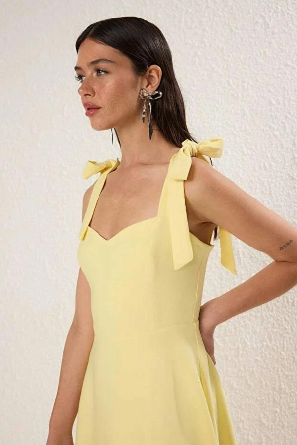 Hoxton Gal Elegant Woven Midi A-Line Dress with Tie-Strap Detail