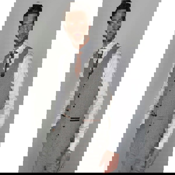 Paul Andrew Ralph - Men's Cream Tweed Waistcoat