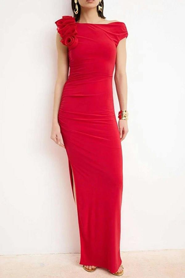 WOVCOR Plain One-Shoulder Knitted Maxi Dress with Applique Detail