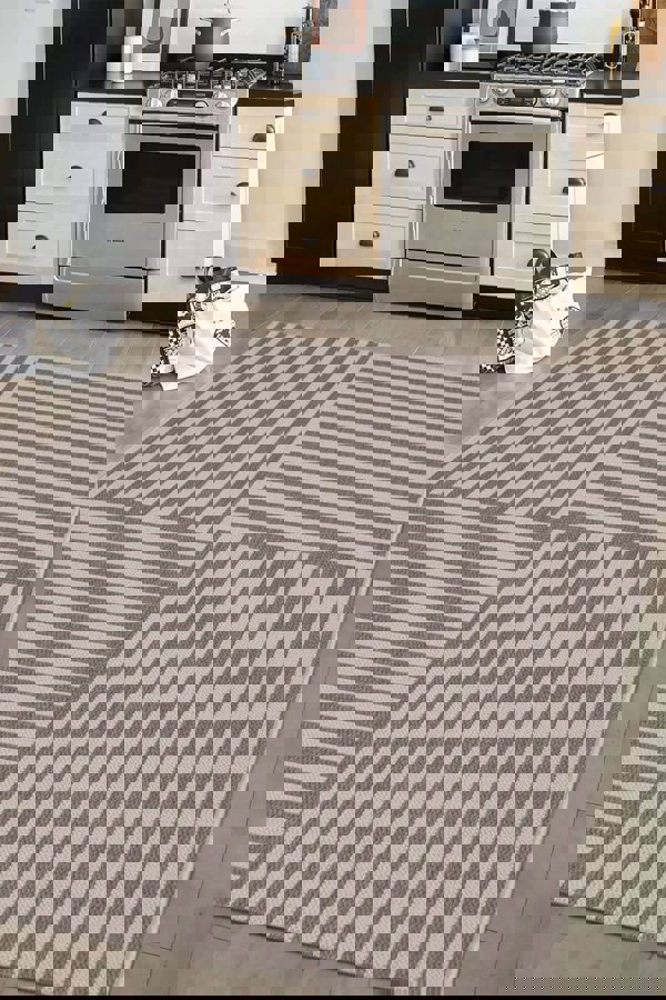 County Multistripe Rug – Indoor/Outdoor Use