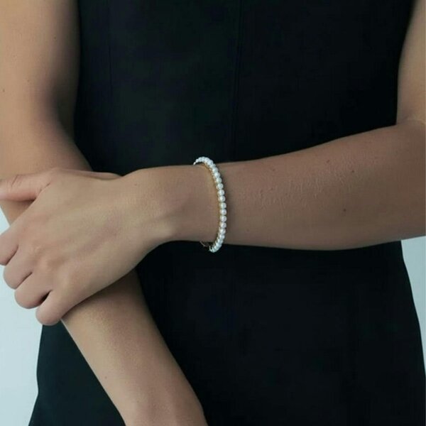Uchi & Soto Shinju Gold Pearl Bangle