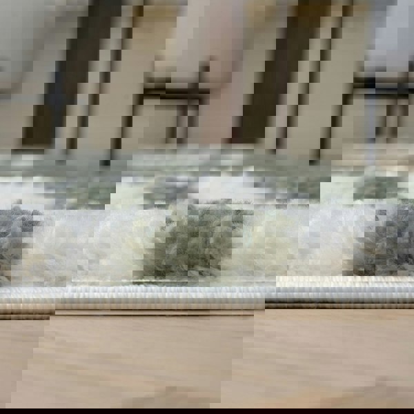 Moodi Shaggy Green rug, scandinavian design, soft pile | THE RUGS