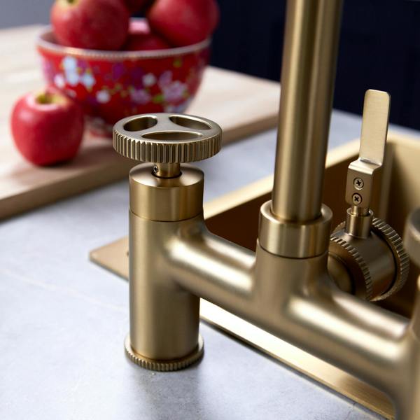 Flode kraft | Industrial Bridge Style 3 in 1 Instant Boiling Tap | Brushed Brass Finish