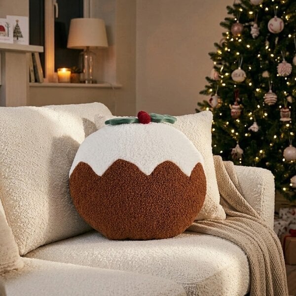 Garden Greatness Christmas Pudding Boucle Decorative Cushion