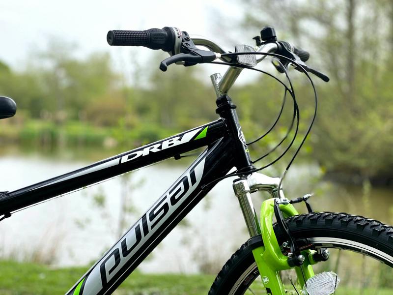 Dallingridge Pulsar Hardtail Mountain Bike, 26" Wheel - Black/Green