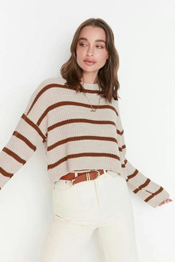 Hoxton Gal Cropped Basic Striped Oversized Knit Sweater