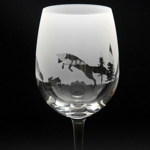 Glyptic Glass Art Fox Crystal Wine Glass - Hand Etched/Engraved Gift