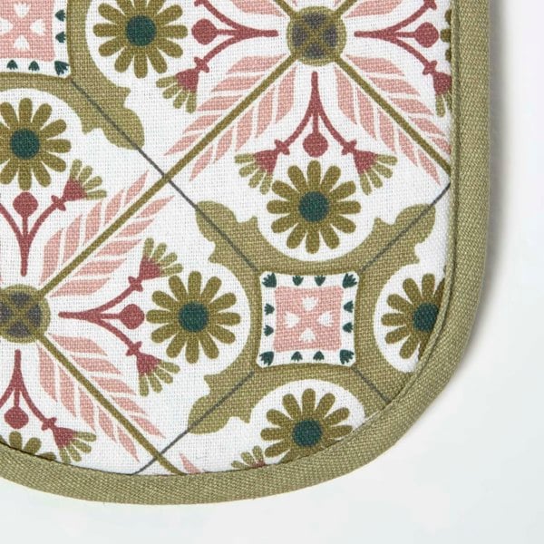 HOMESCAPES Green & Pink Retro 100% Cotton Double Oven Glove