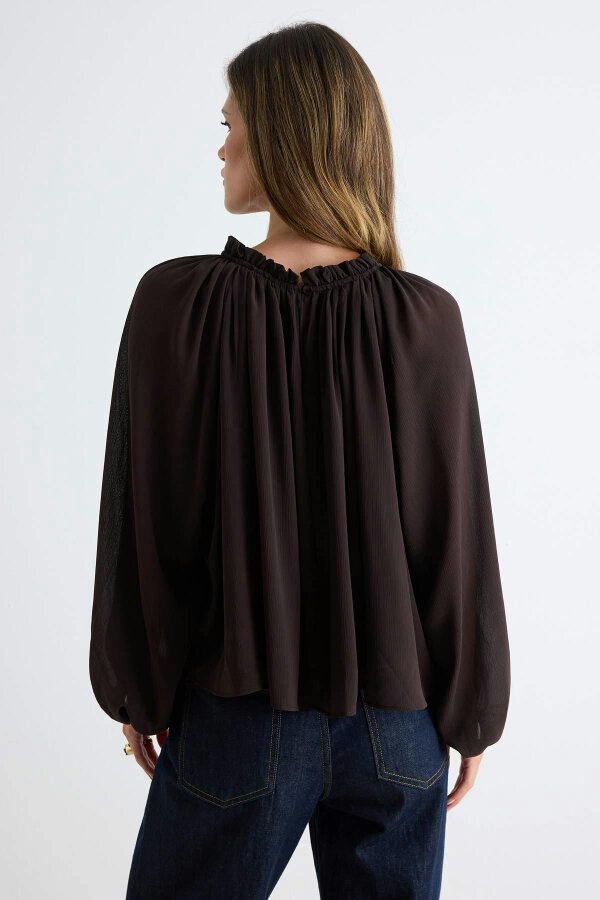 WOVCOR High Neck Raglan Sleeve Gathered Oversized Woven Blouse