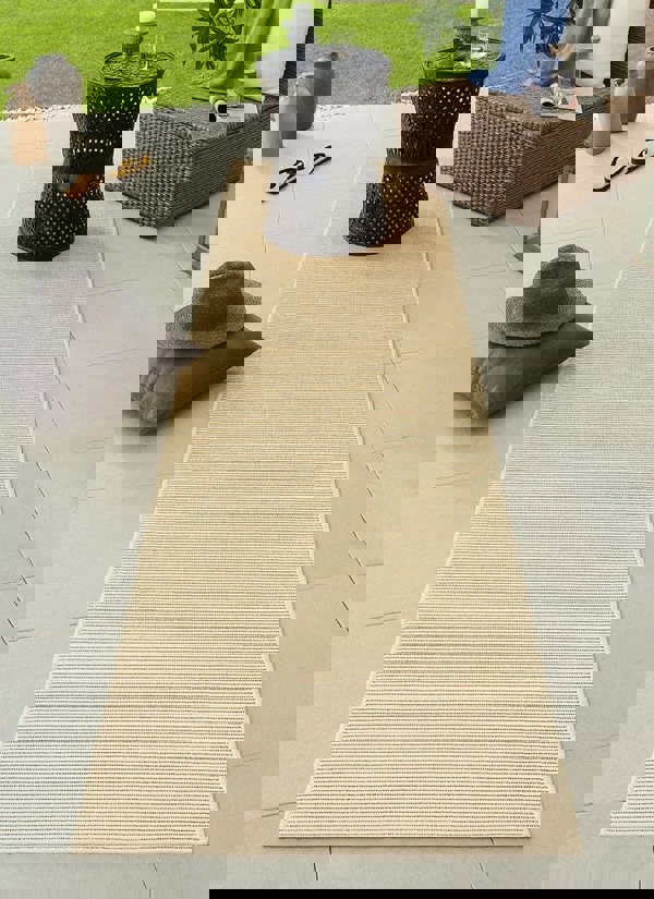 The Rugs Weatherproof Plain Indoor - Outdoor Rug