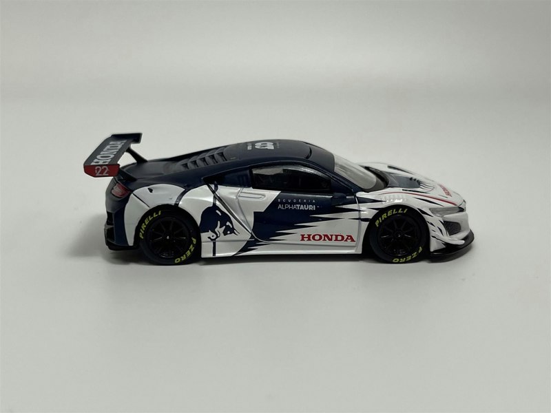 Mini GT Yuki Tsunoda Honda NSX GT3 EVO Alpha Tauri 2023 1:64 Mini GT MGT00761L