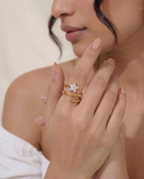 Elk & Bloom Chunky Wrap 14K Gold Star Ring