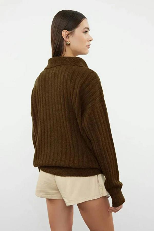 Hoxton Gal Soft-Textured Viscose Polo Neck Knit Sweater