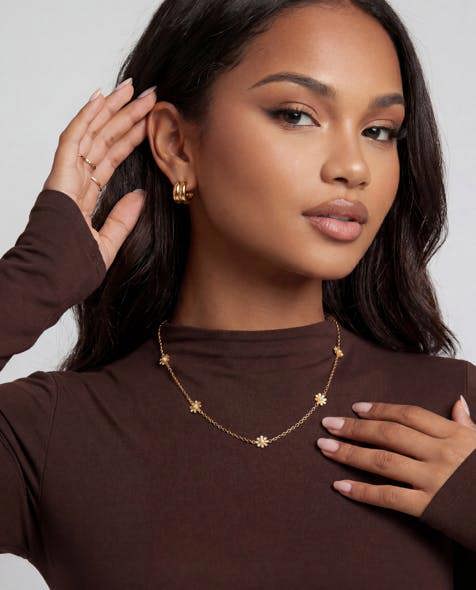Elk & Bloom Double C 14k Gold Huggie Hoops