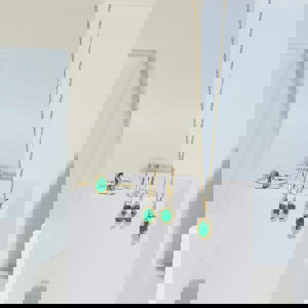 Gemondo Classic Oval Emerald & Round Diamond Pendant Necklace In 9ct Yellow Gold