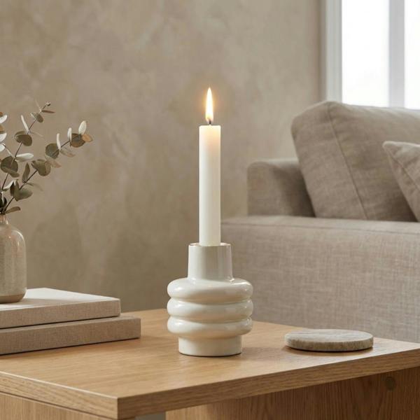 Garden Greatness Blanc Rounded Taper Candle Holder