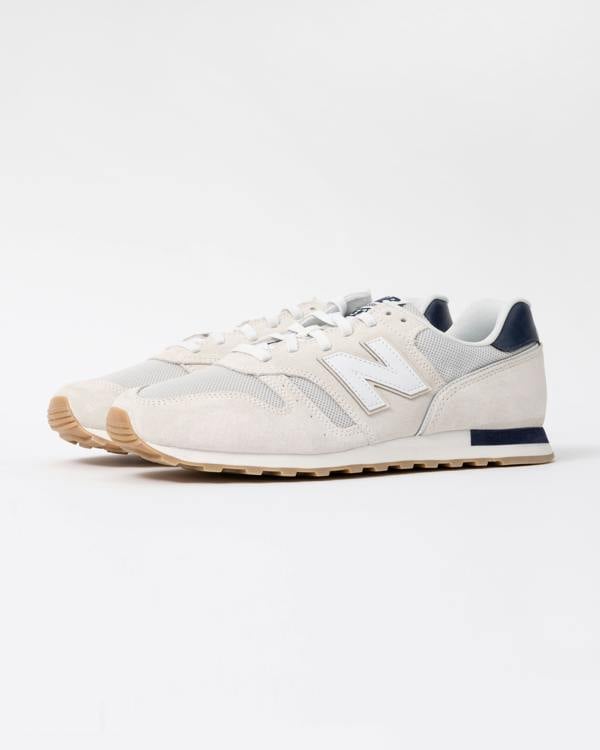 New Balance 373 Mens Trainers in Sea Salt