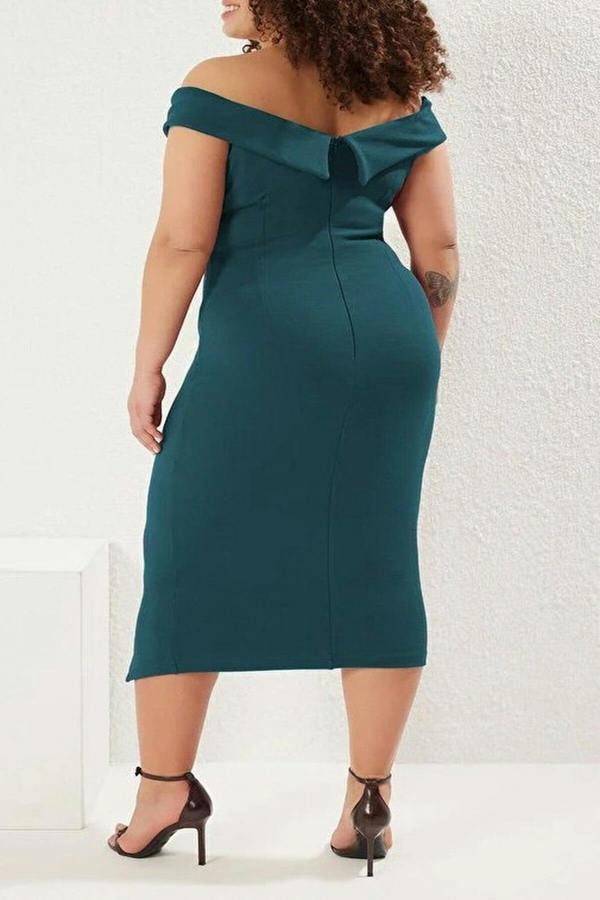 WOVCOR Body-Fitting Knitted Plus Size Dress with Gathering Detail