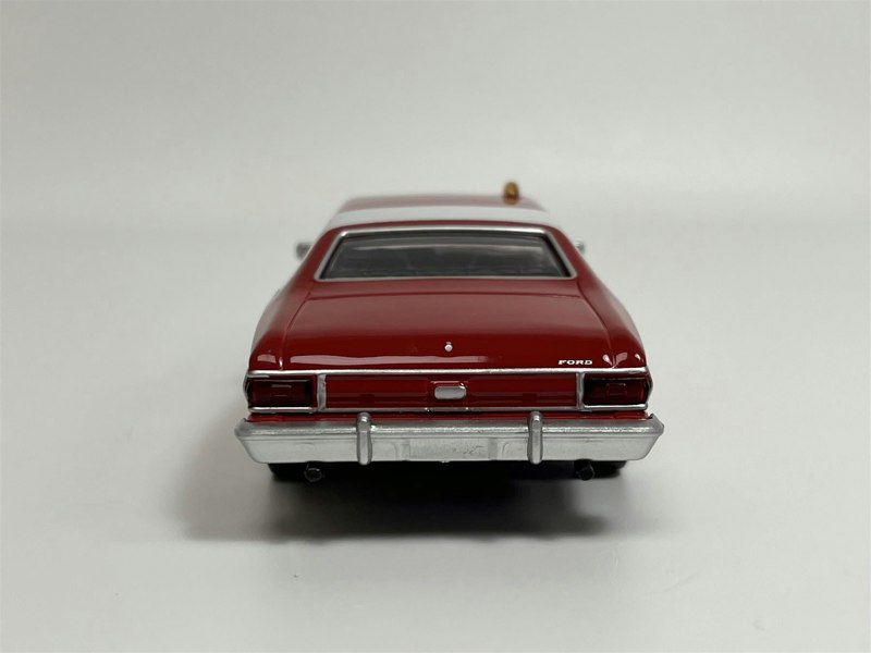 Norev Starsky and Hutch Ford Gran Torino 1975 1:43 Scale Norev 270586