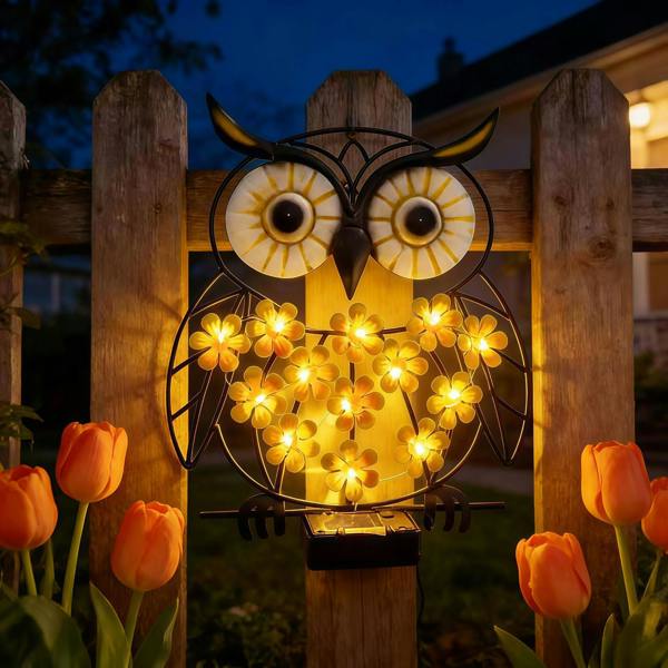 Leaper Solar-Powered Wrought-Iron Owl Wall Light