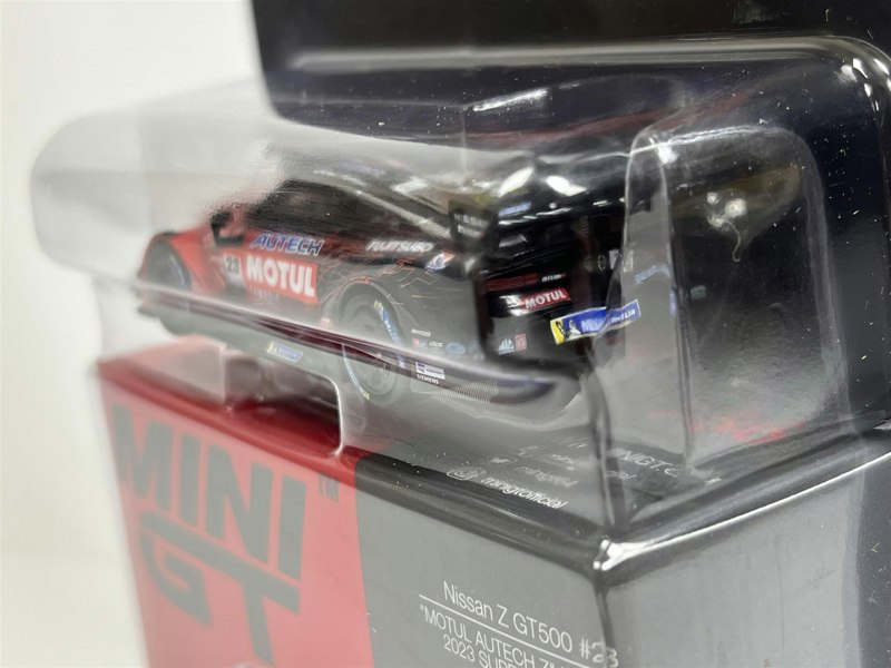 Mini GT Nissan Z GT500 #23 Motul Autech Z Nismo 2023 Super GT Series 1:64 Mini GT MGT00756L