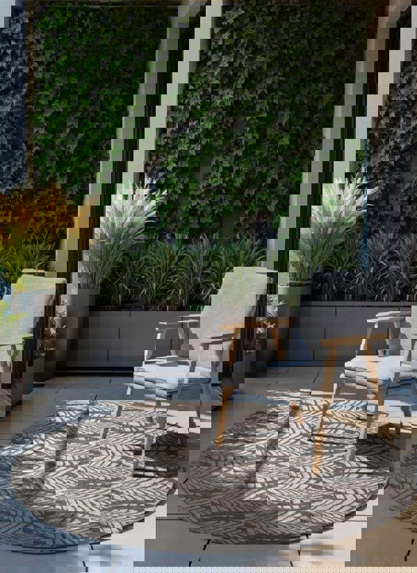 The Rugs Liora Reversible Rug – Indoor & Outdoor Quality