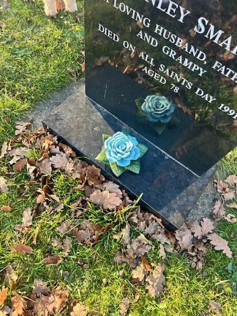 Memorials Direct Single Blue Ceramic Rose