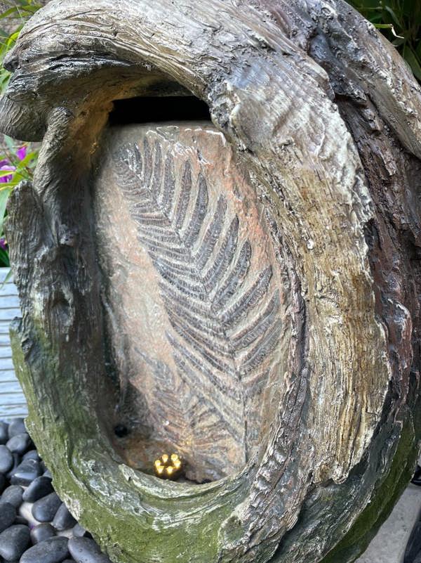Tranquillity Water Features Fossil Leaf Traditional Water Feature