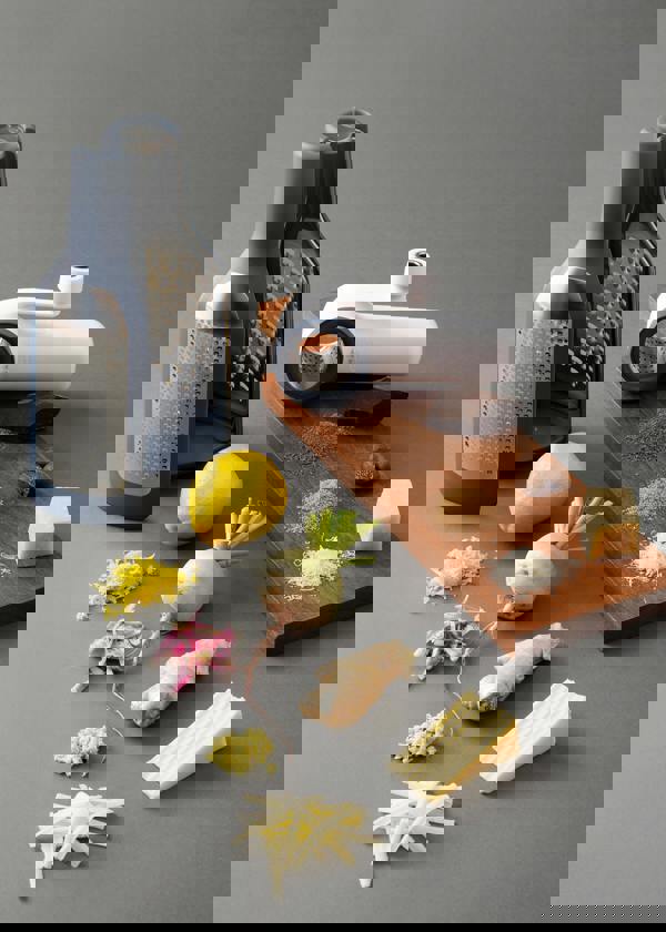 Chef'n Tower Grater 2-in-1 Tower & Plane Grater