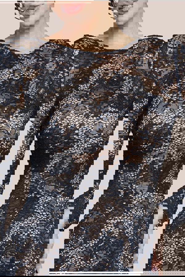 Scalloped Lace A-Line Maxi Dress - Black DR4496