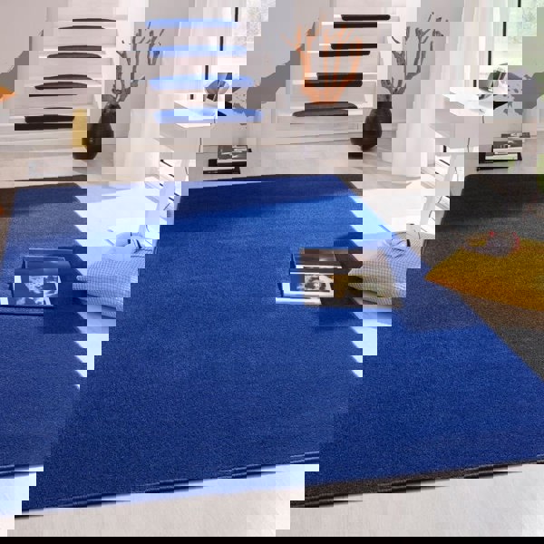 Modern Plain Blue Rug – Soft Short Pile