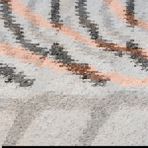 Moodi Shaggy Cream/Brown Rug, Striped design, soft pile | THE RUGS