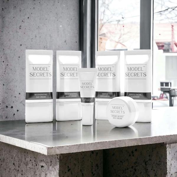 Model Secrets  The Complete Skincare Selection - Additional 2