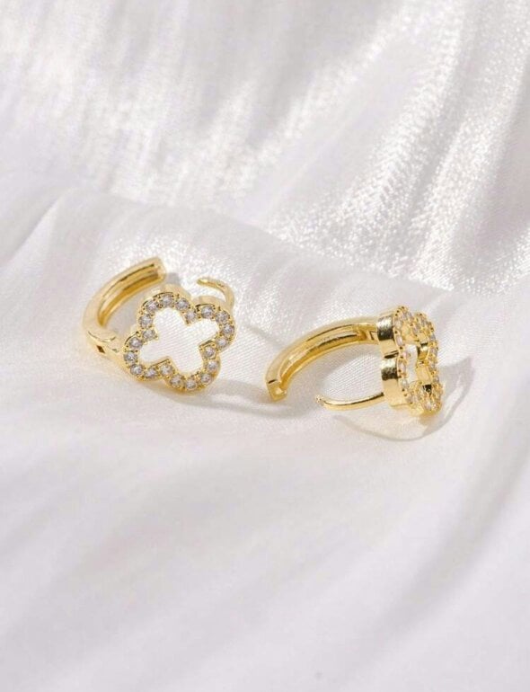 The Colourful Aura Large Clover Elegant Gold Plated Stud Earrings