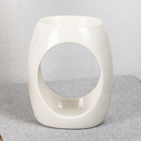 Fosse Living Oval Ceramic Wax Melter - White