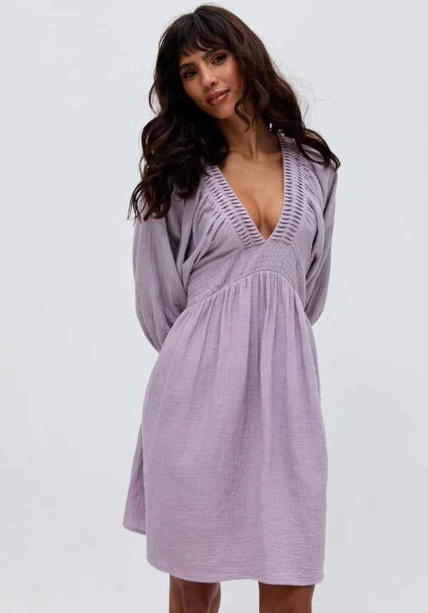 Soipoi Ruched V-Neck Mini Dress In Purple