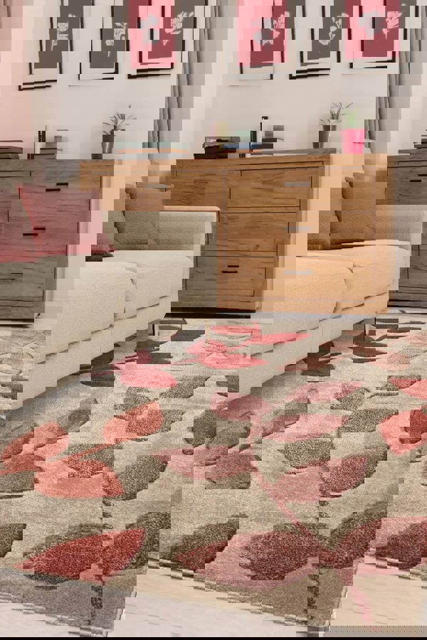 Newport Leaf Rug – Hand-Carved Floral Design