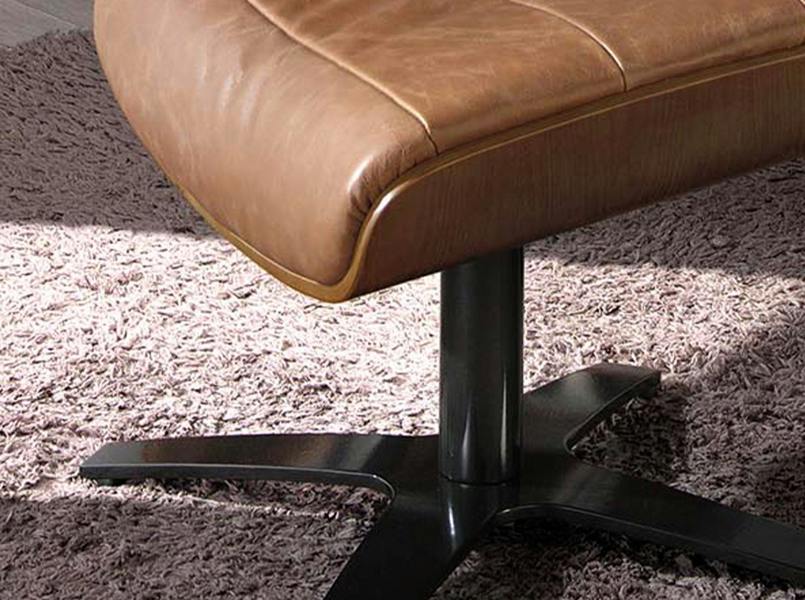 Angel Cerdá Elegant leather ottoman 5084/5088