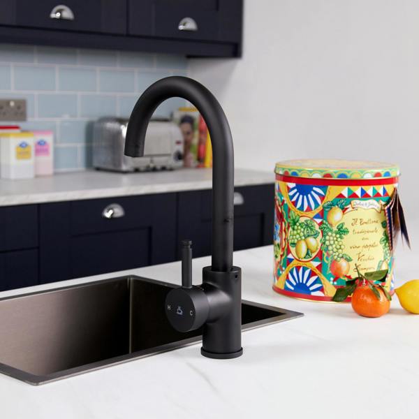 Flode Solo | Single Lever 3 in 1 Instant Boiling Tap | Matt Black Finish