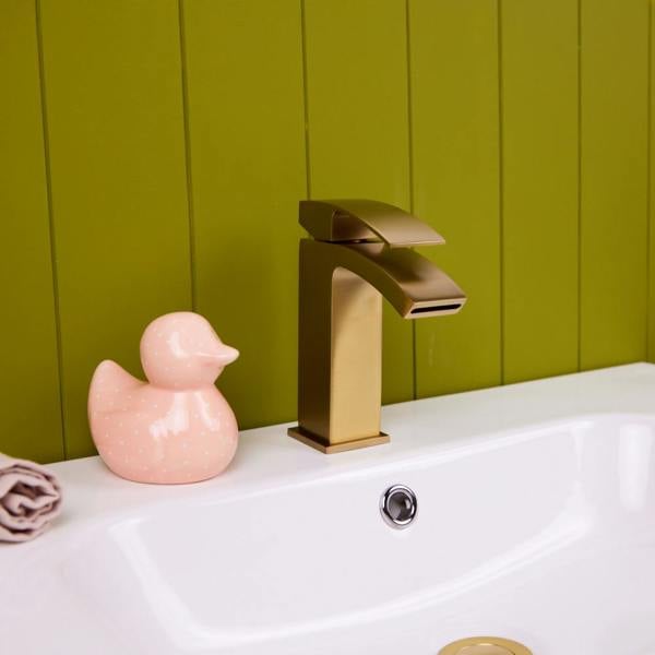 Flode Boras | Mono Basin Mixer Tap | Brushed Brass