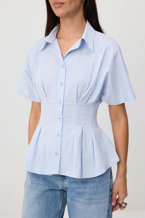 WOVCOR Pleated Detail Fitted Short Sleeve Shirt