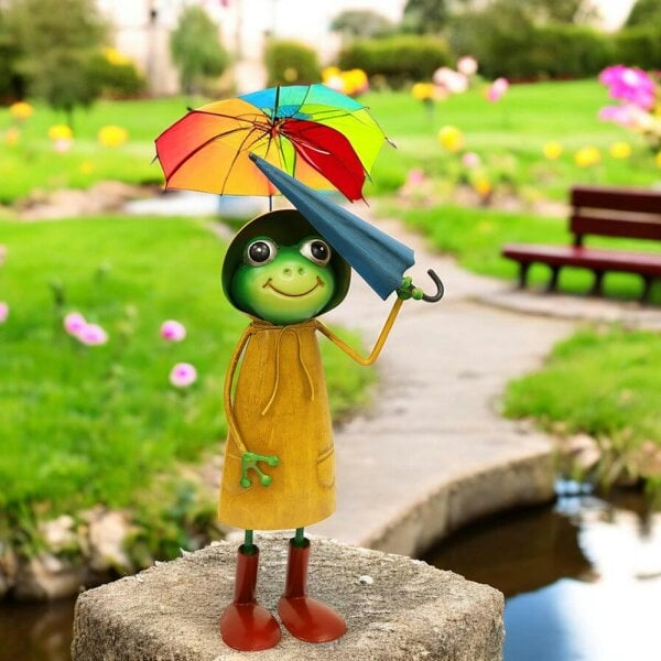EDH Door Hardware Small Metal Yellow Soggy Froggy (28.5cm x 12.5cm x 7cm) – Quirky Handcrafted Frog Garden Ornament –  Metal Frog Statue for Outdoor