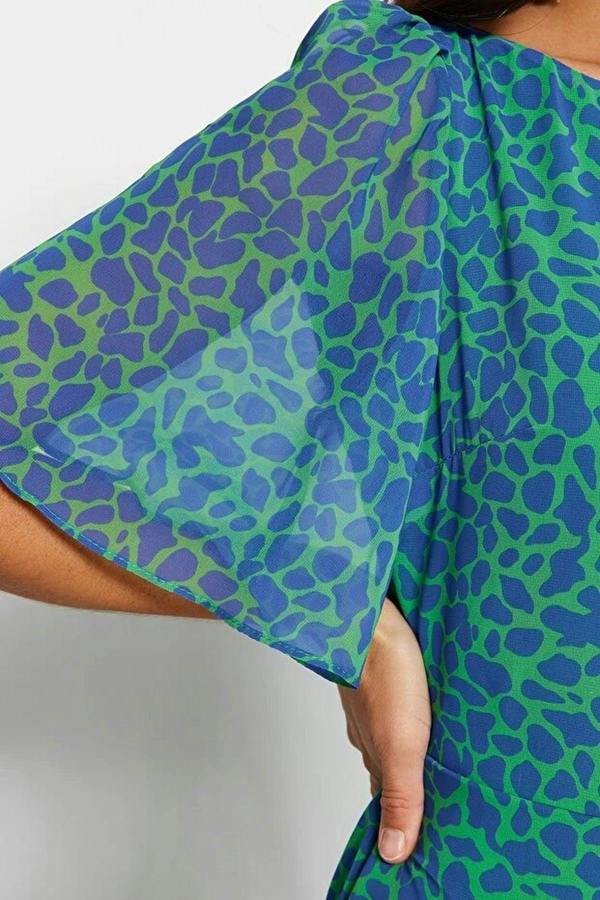 WOVCOR Animal Print A-Line Lined Chiffon Midi Dress