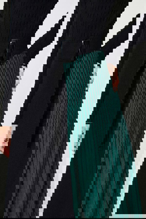 Black | Colour Block High Neck Pleated Knit Dress
