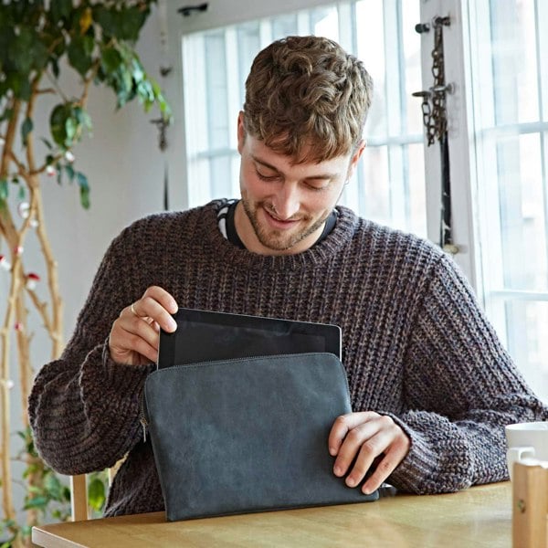 Paper High Buffalo Leather Tablet Case