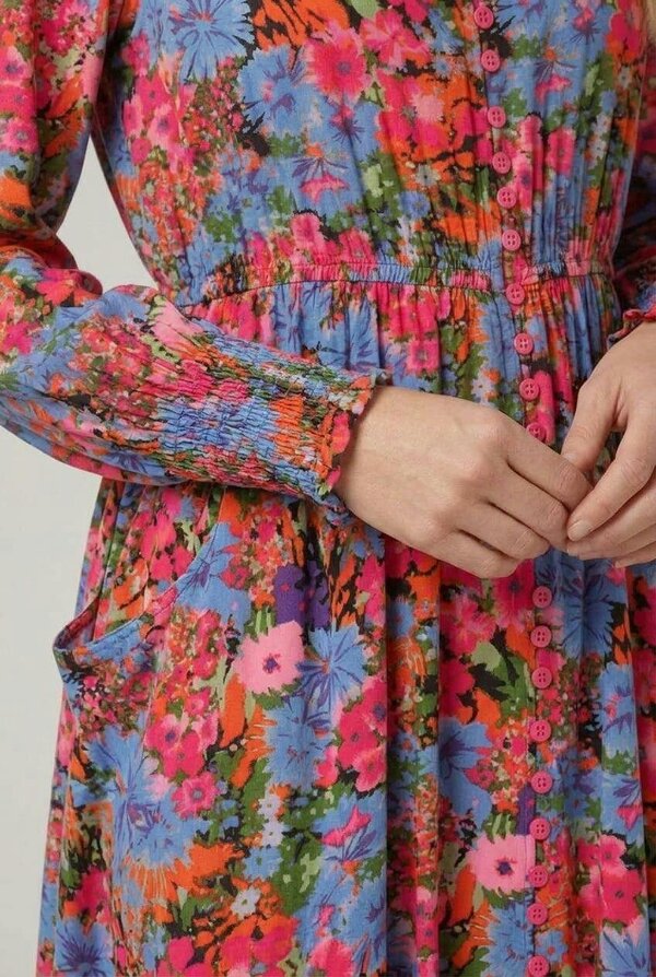 Izabel London Ditsy Floral Long Sleeve Maxi Dress