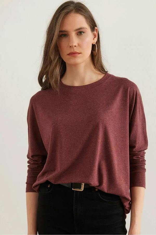 Hoxton Gal Crew Neck Batwing Wool Sweater